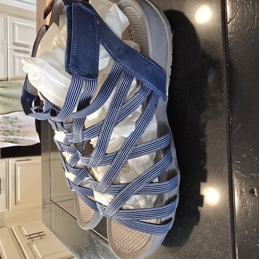 BareTraps Blue Gladiator Sandals with Cushioned Footbed Size 11 Womens - Picture 4 of 6